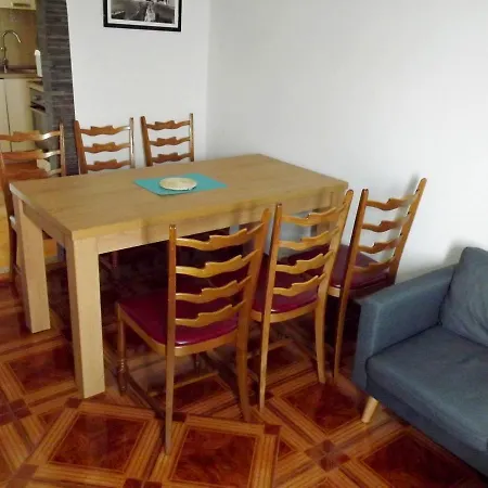 Apartments Maricic 200 Meters From The Beach Novi Vinodolski Exterior foto