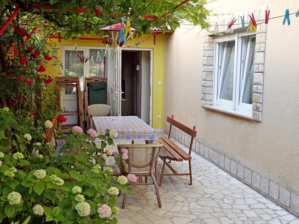 Maricic 200 Meters From The Apartment *