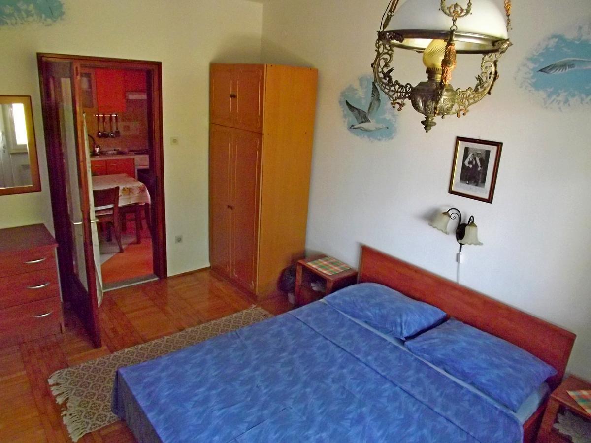 Maricic 200 Meters From The Apartment