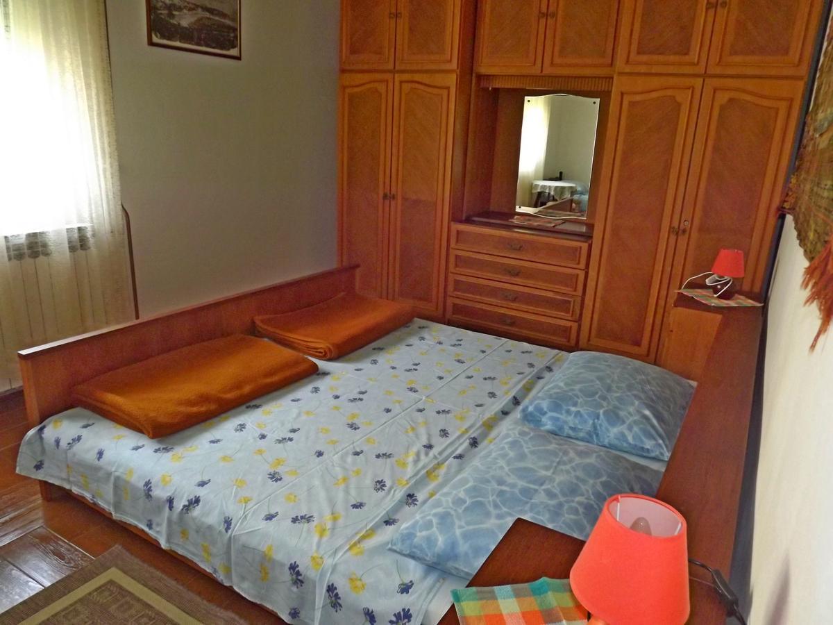 Apartment Maricic 200 Meters From The *