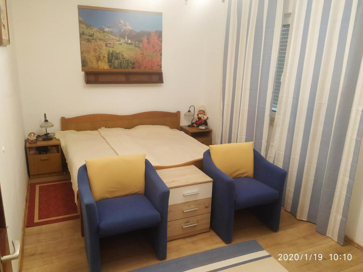 Apartment Maricic 200 Meters From The *