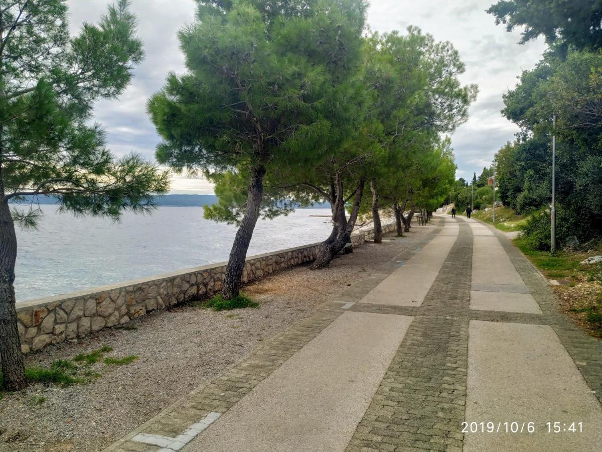 Apartment Maricic 200 Meters From The *